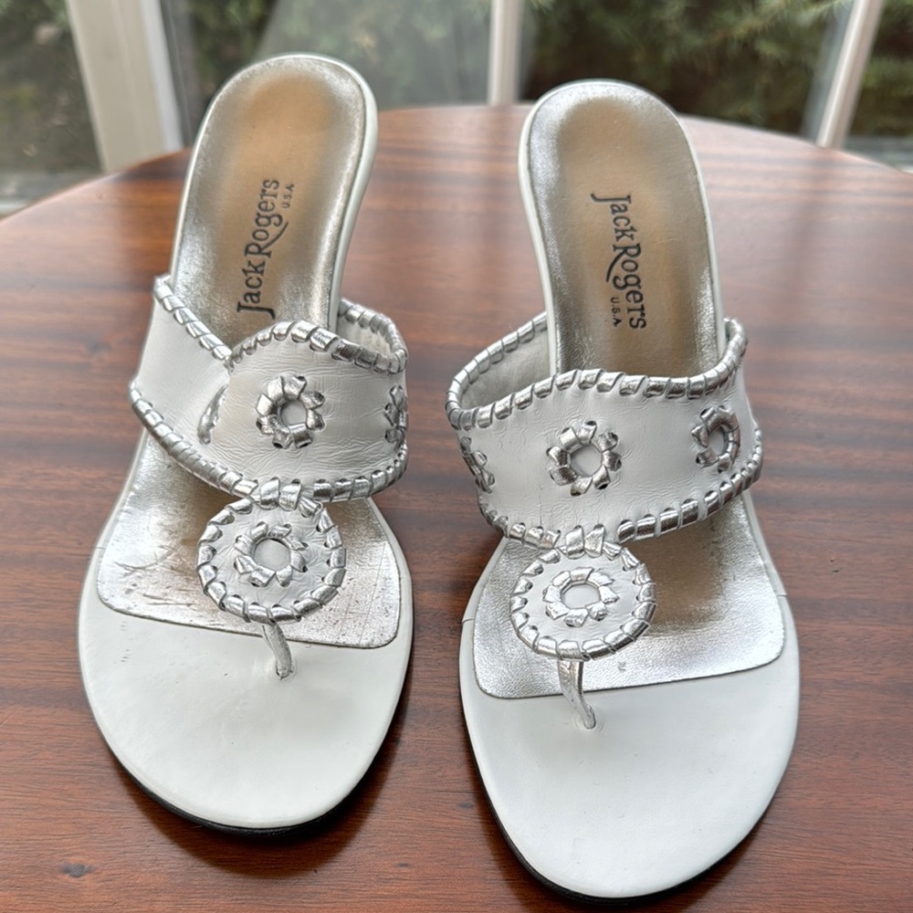 Jack Rogers Silver White Sandals with Circular Design
